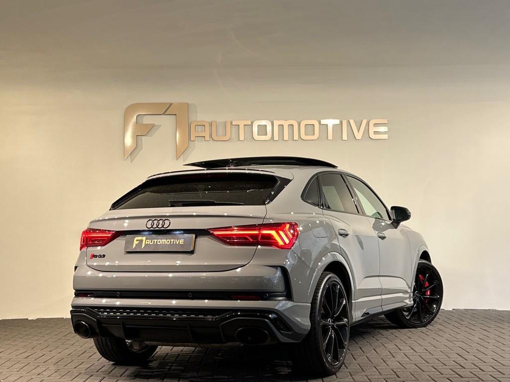 Audi RSQ3 Sportback 2.5 TFSI Pano|SONOS|RS Seat|Keyless|360C, Auto's, Audi, Automaat, Gebruikt, 1675 kg, Bedrijf