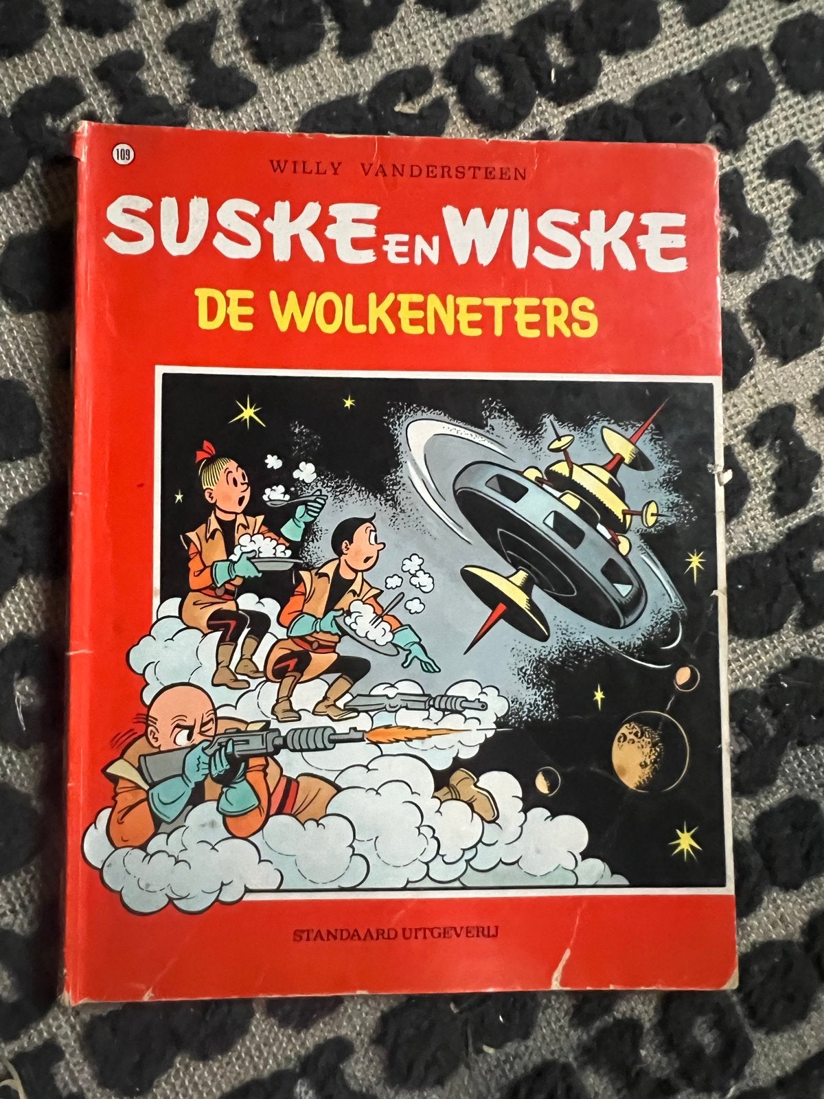 Suske en Wiske - De Wolkeneters (nr. 109), Eén stripboek, Ophalen of Verzenden, Gelezen