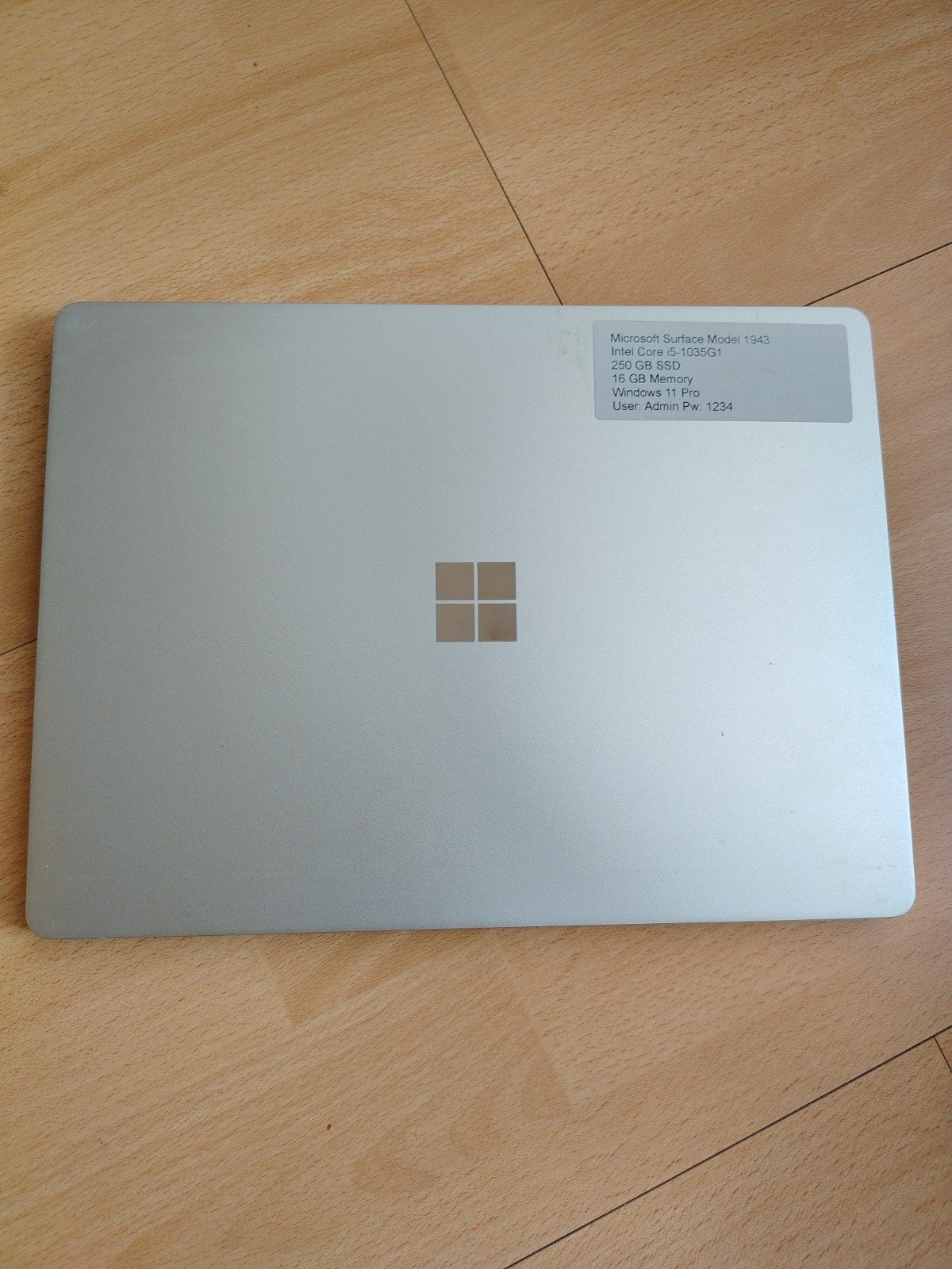 Microsoft Surface Laptop Go - i5-1035G1, 16GB RAM, 250GB SSD, Computers en Software, Windows Laptops, Intel Core i5-1035G1, 2 tot 3 Ghz