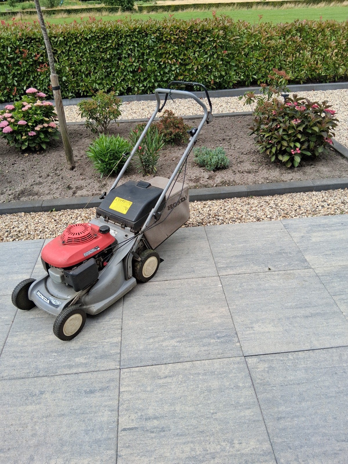 Honda HRB 425 Grasmaaier - Betrouwbaar en Krachtig, Tuin en Terras, Grasmaaiers, Ophalen, Cirkelmaaier, Honda, Gebruikt