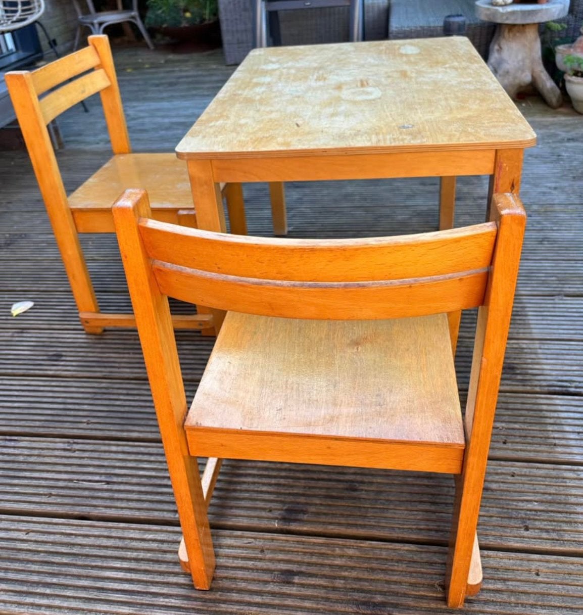 Tafeltje en 2 stoeltjes voor kinderen, Kinderen en Baby's, Ophalen, Gebruikt, Tafel(s) en Stoel(en)