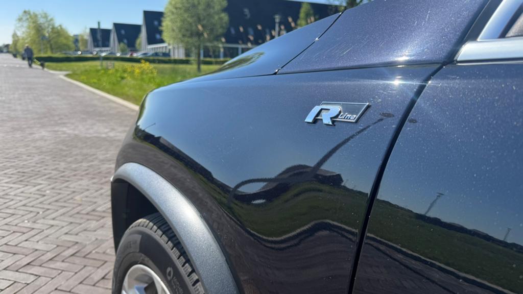 Volkswagen Tiguan 1.4 TSI 110KW 2011 Zwart R LINE, Auto's, Voorwielaandrijving, 15 km/l, 1800 kg, 4 cilinders