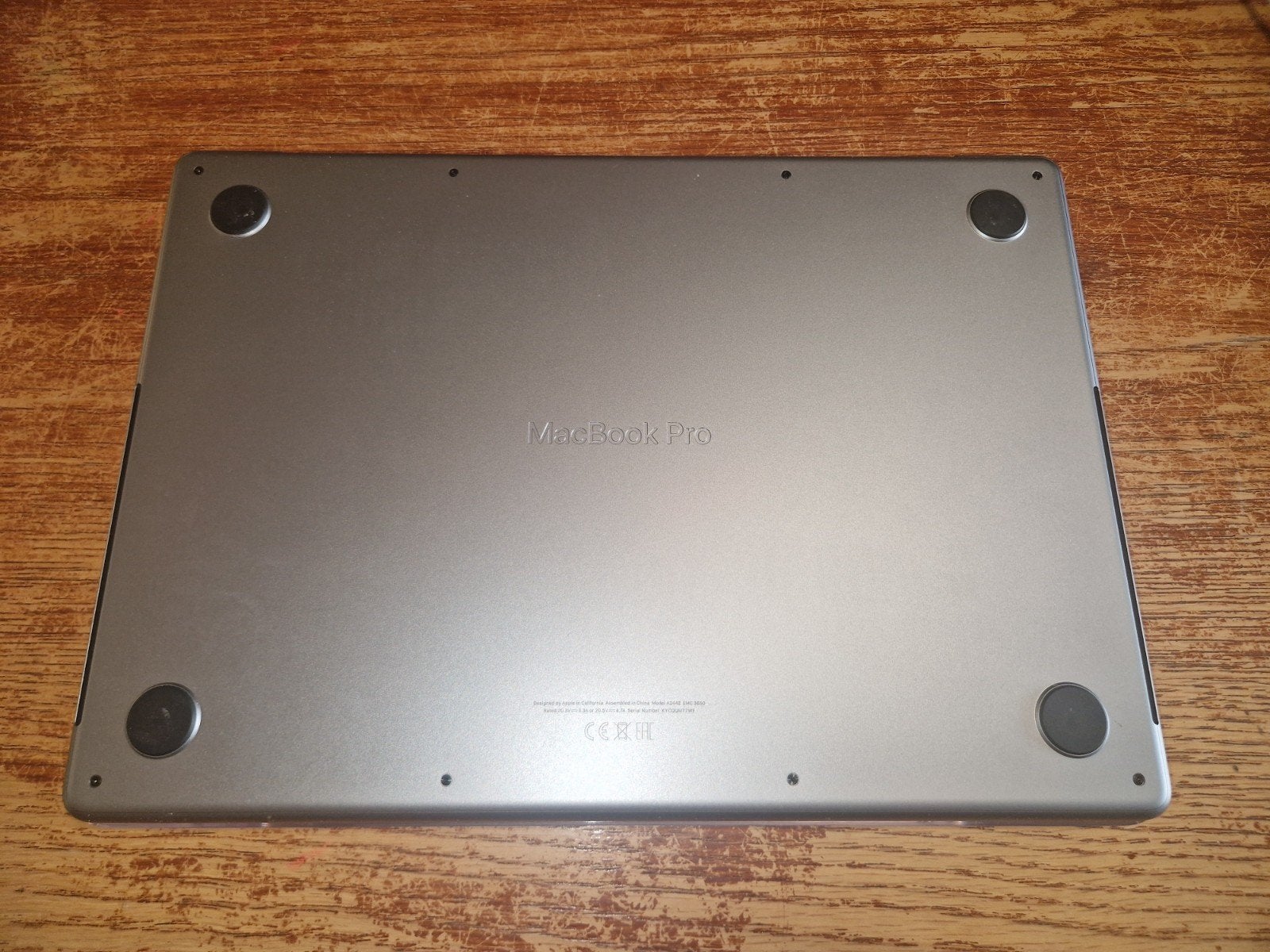 Foto 7 van MacBook Pro M1 2021 14 inch 16GB/512GB - Zo goed als nieuw