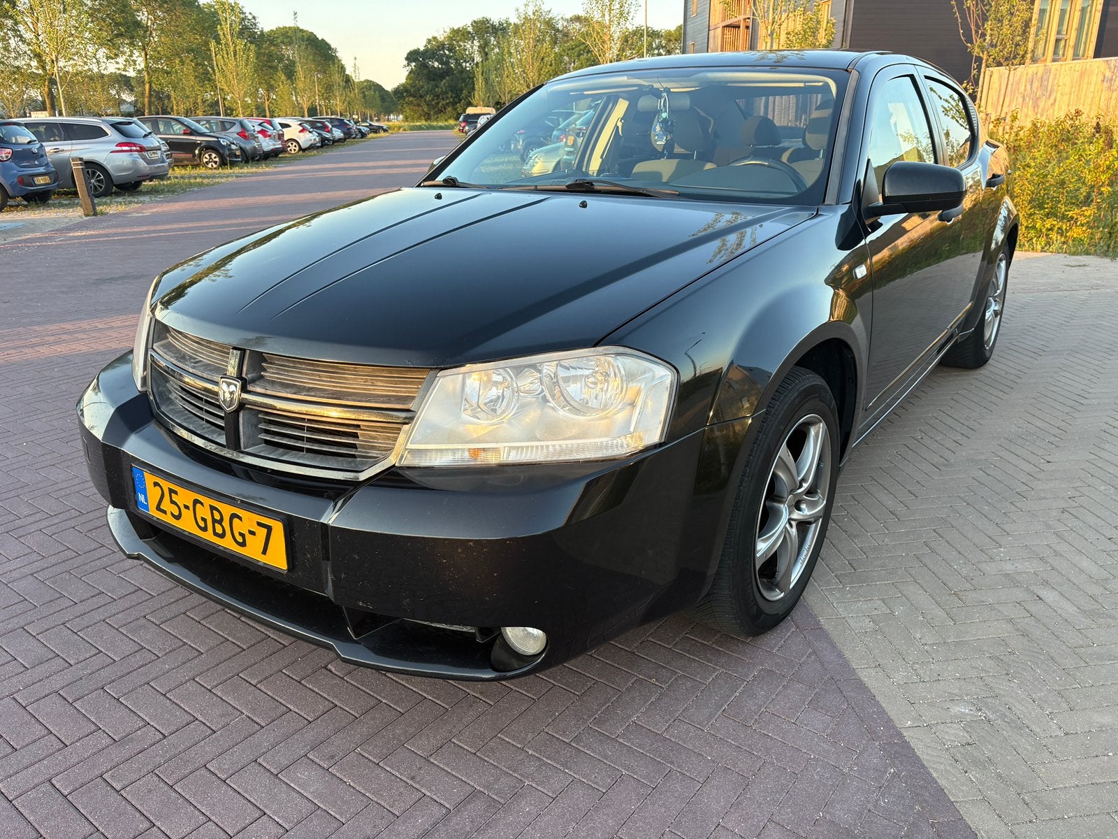 Dodge Avenger 2.0 115KW 2008 Zwart Mett Apk 2/2027 GOED onde, Auto's, Dodge, 1998 cc, Zwart, Zwart, Origineel Nederlands