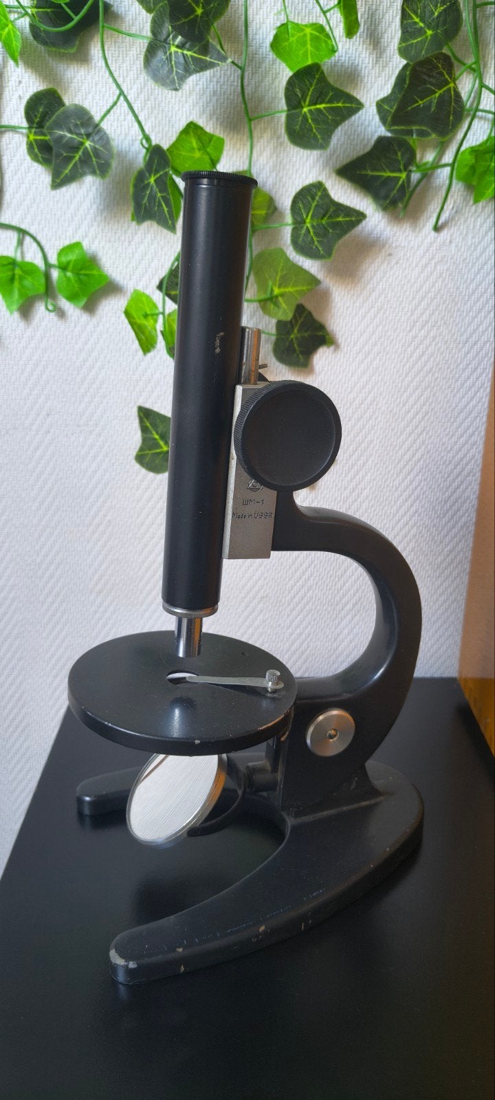 Vintage Biologische Microscoop WM-1 USSR met Houten Kist, Ophalen of Verzenden