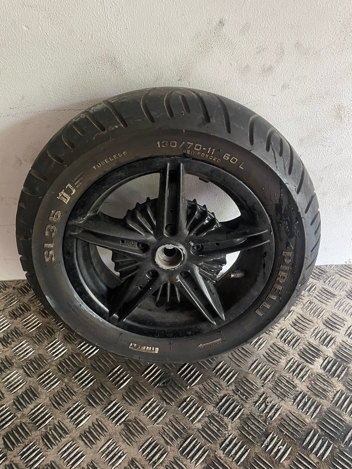 piaggio hexagon lxt achtervelg, Ophalen