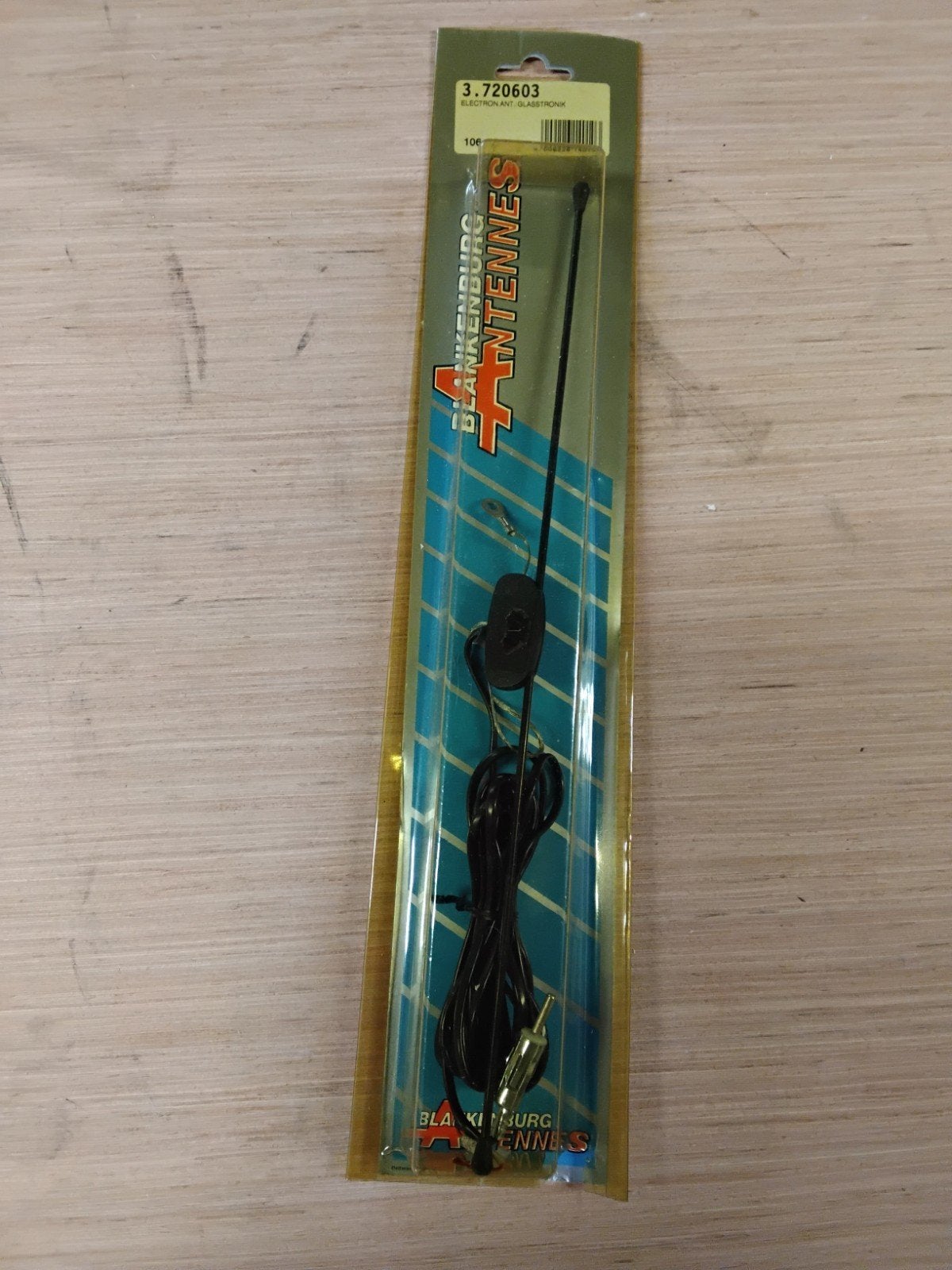 Universele Blankenburg autoradio antenne 12V, Auto diversen, Autoradio's, Ophalen of Verzenden, Gebruikt