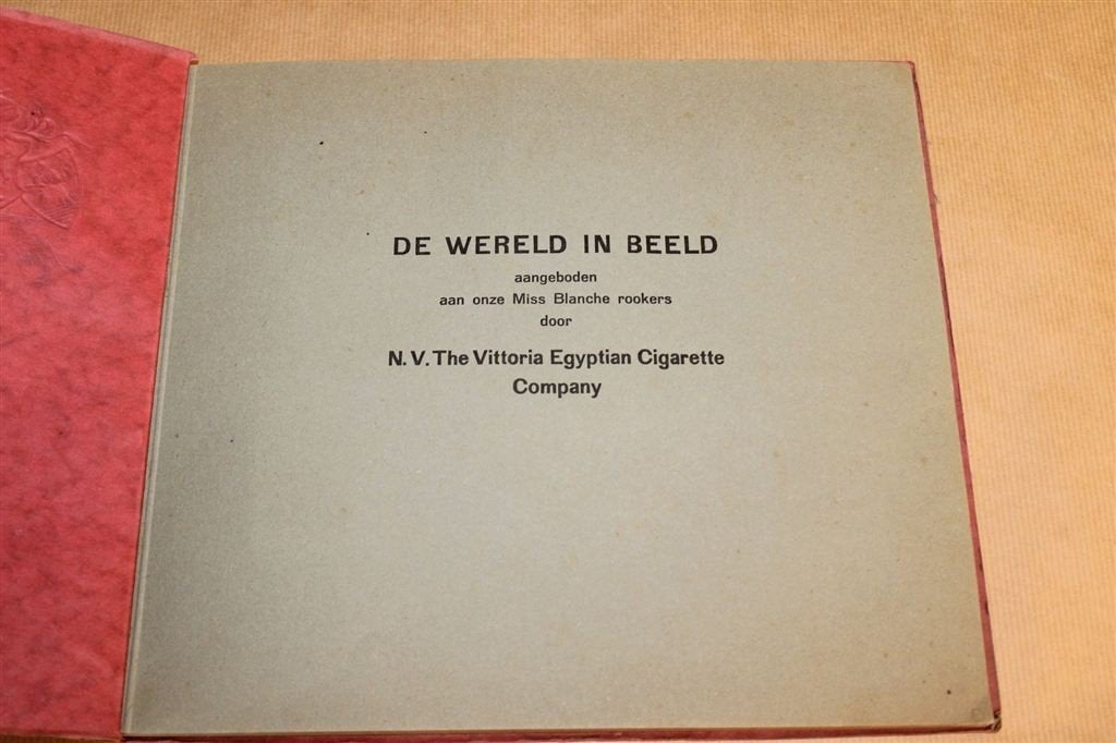 De Wereld in Beeld — Vittoria Sigaretten — Compleet [1930], Boeken, Ophalen of Verzenden, Gelezen