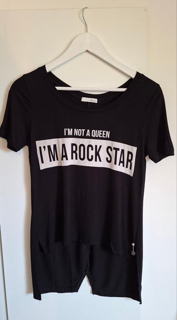 Zwart Rockstar shirt met vetersluiting achterkant mt. XS, Kleding | Dames, T-shirts, Zwart, Ophalen of Verzenden, Zo goed als nieuw