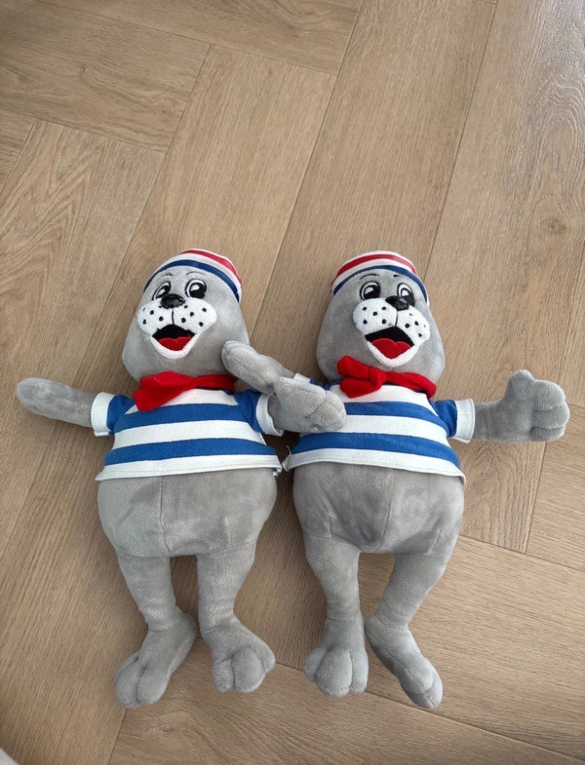 2x Zeehond Knuffel - NIEUW, Kinderen en Baby's, Overige merken, Overige karakters, Overige typen, Grijs