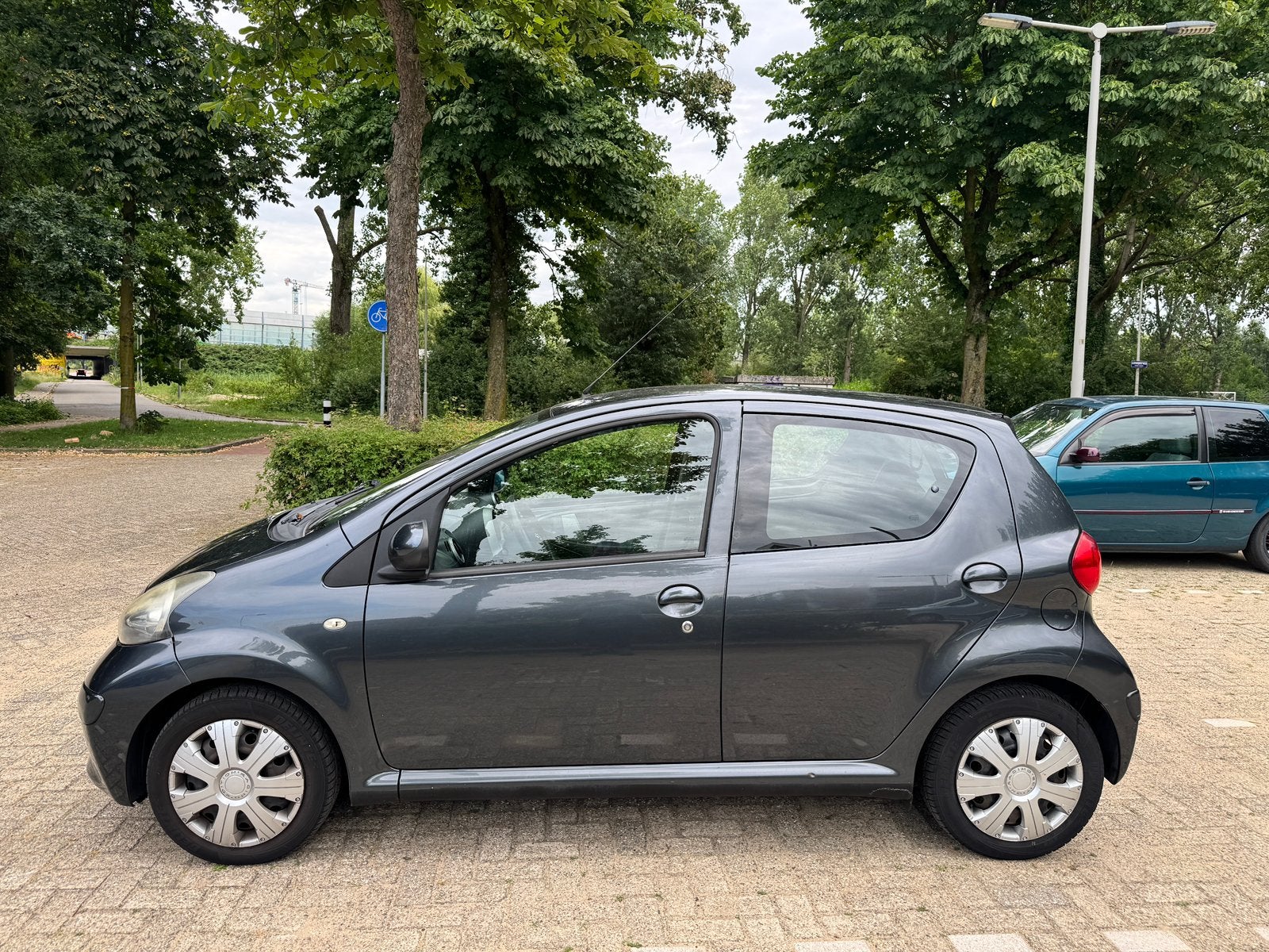 Toyota Aygo |NİEUW KOPPELİNG| 5 DEURS | AİRCO | E-Ramen, Voorwielaandrijving, Euro 5, 4 stoelen, 68 pk