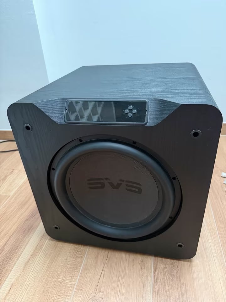 SVS SB-4000 High-End Subwoofer - Black Ash in Topstaat, Subwoofer, Ophalen of Verzenden, Zo goed als nieuw, Inclusief kabels