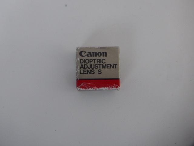 Canon dioptrische correctielens +0,5, Audio, Tv en Foto, Fotocamera's Analoog, Ophalen of Verzenden, Zo goed als nieuw, Spiegelreflex