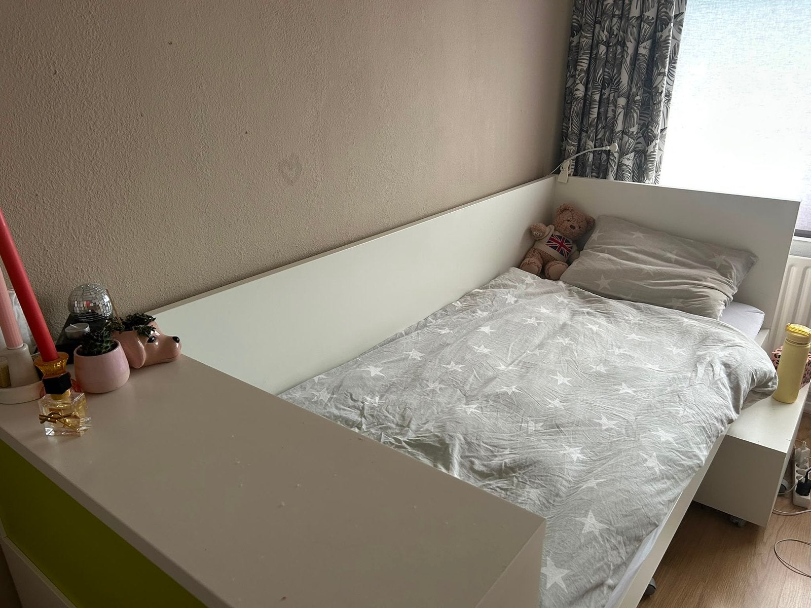 IKEA Eenpersoonsbed met opbergruimte en boekenkast, Ophalen, Gebruikt, 90 cm, Eenpersoons