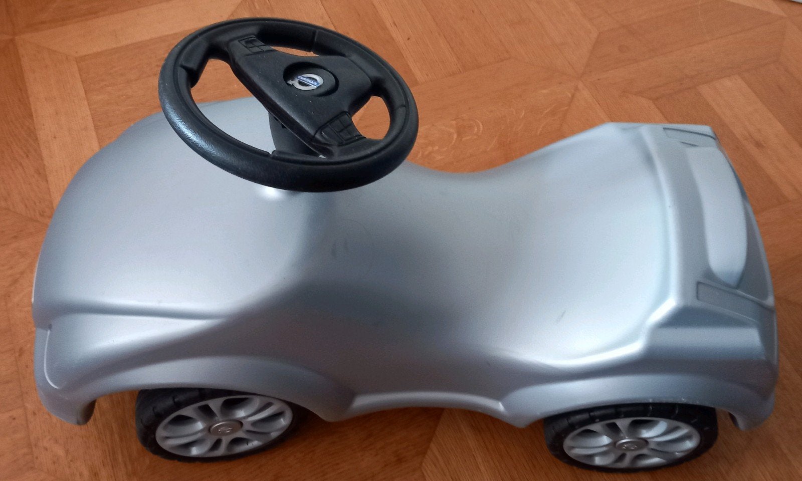 Loopauto, Volvo, Zilvergrijs, Ophalen, Zo goed als nieuw