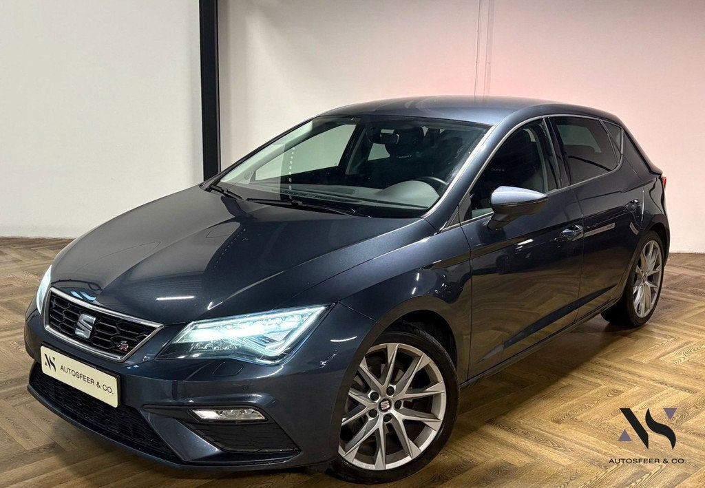 SEAT Leon 1.5 TSI FR Business Intense CARPLAY PDC CAM, Auto's, Seat, Voorwielaandrijving, Stof, Zwart, 4 cilinders