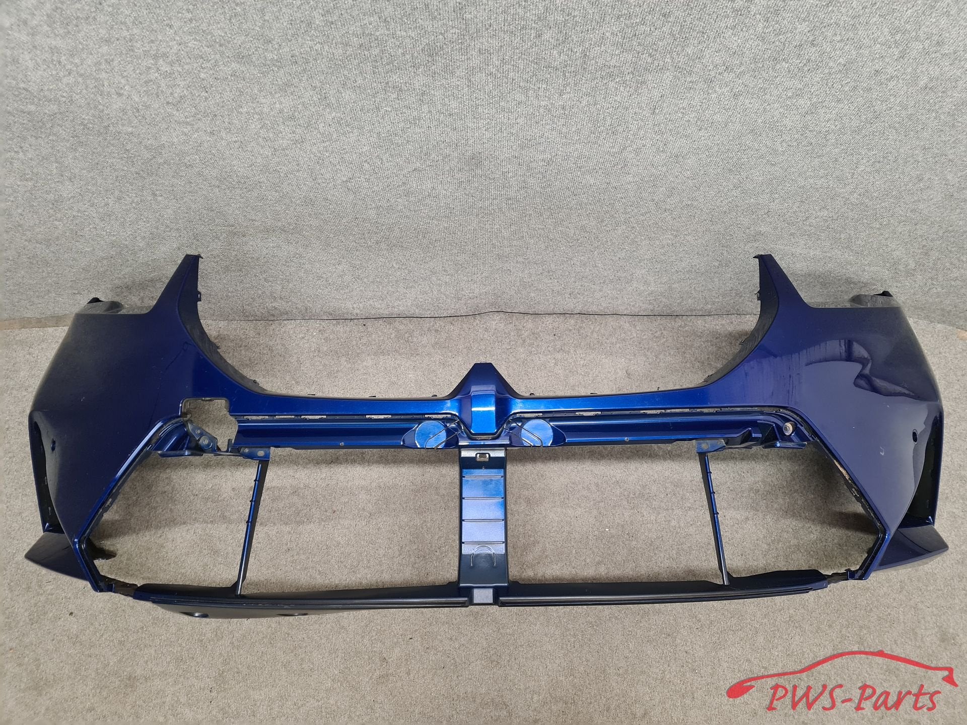 BMW M5 G90 VOORBUMPER ORIGINEEL, Gebruikt, -, Voor, -