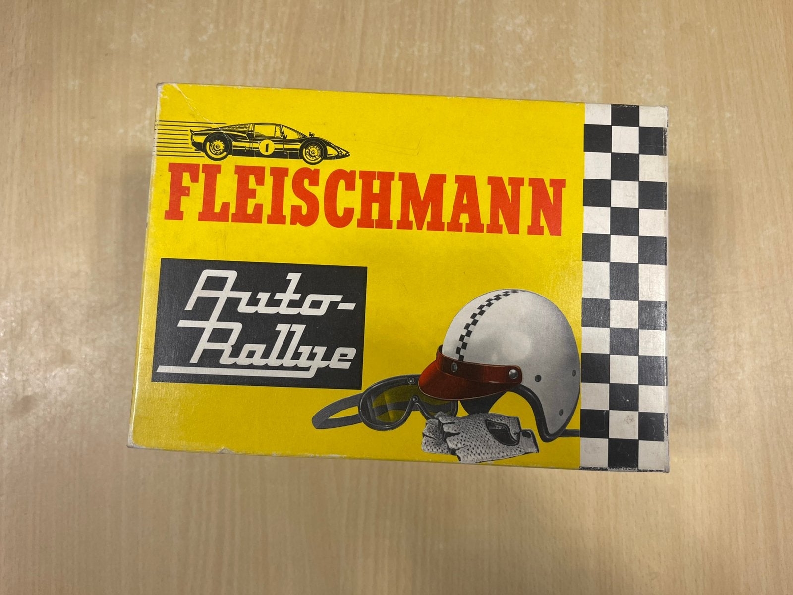 Fleischmann baandeel 3104 voor racebaan van 30 voor 25 euro, Ophalen of Verzenden, Zo goed als nieuw, Elektrisch, Fleischmann