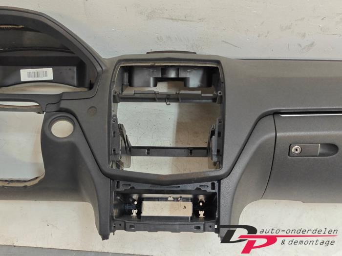 Dashboard van een Mercedes C-Klasse, Gebruikt, -, Ophalen of Verzenden, -