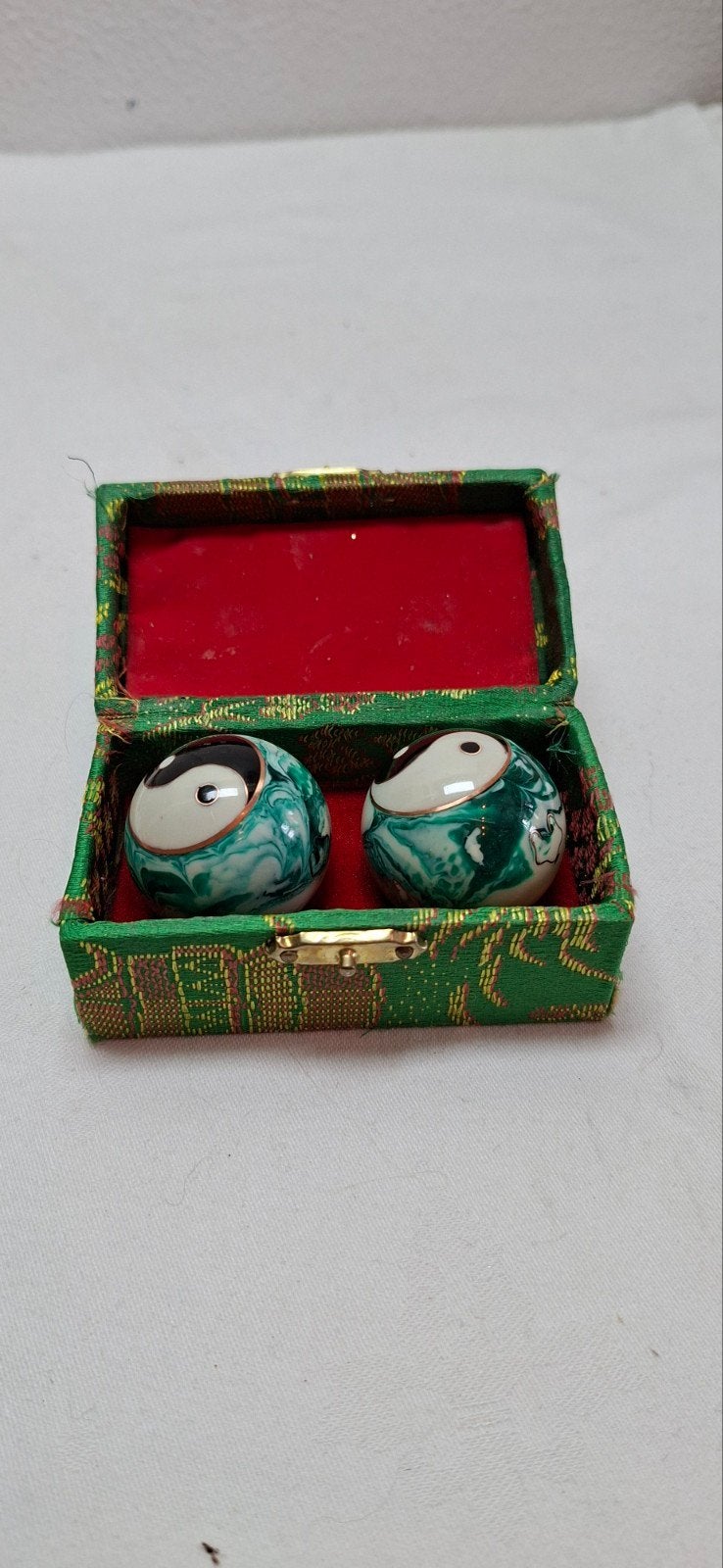 Yin Yang Stressballen in Doosje, Ophalen of Verzenden, Gebruikt