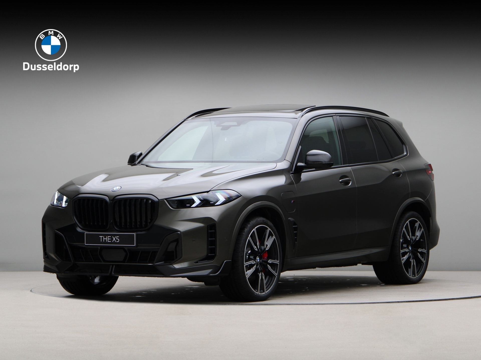 BMW X5 xDrive50e M Performance parts (bj 2026, automaat), Auto's, Automaat, 2395 kg, Overige brandstoffen, Bedrijf