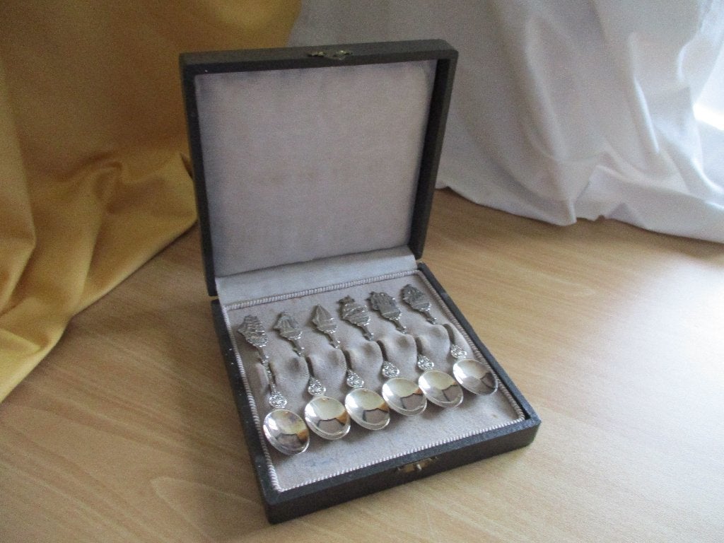 Cassette met 6 zeilschip-lepeltjes DE, Ophalen of Verzenden
