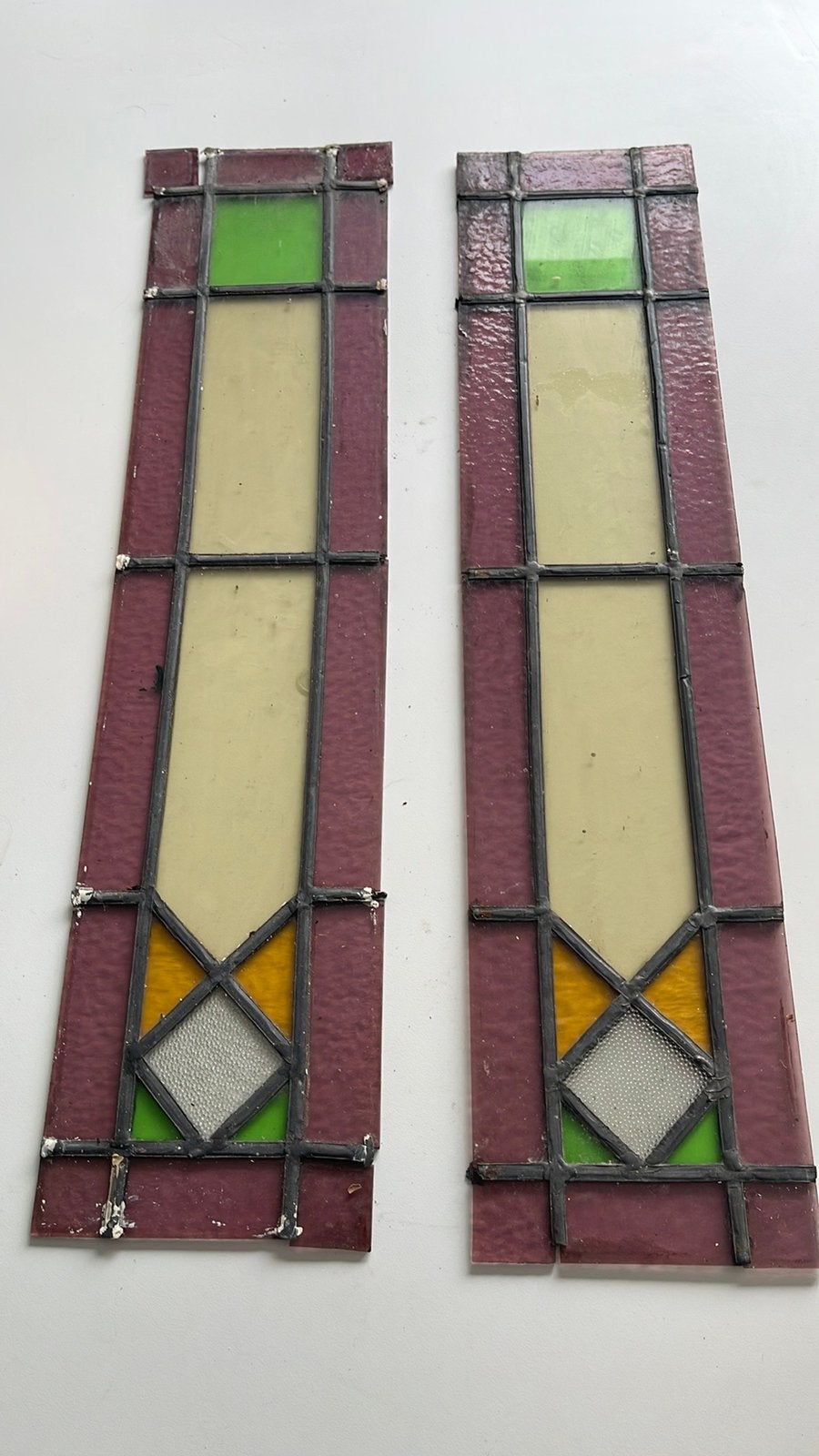 Twee mooi oude glas in lood uit de Martinuskerk Groningen, Doe-het-zelf en Verbouw, Glas en Ramen, Ophalen, Gevelraam of Ruit