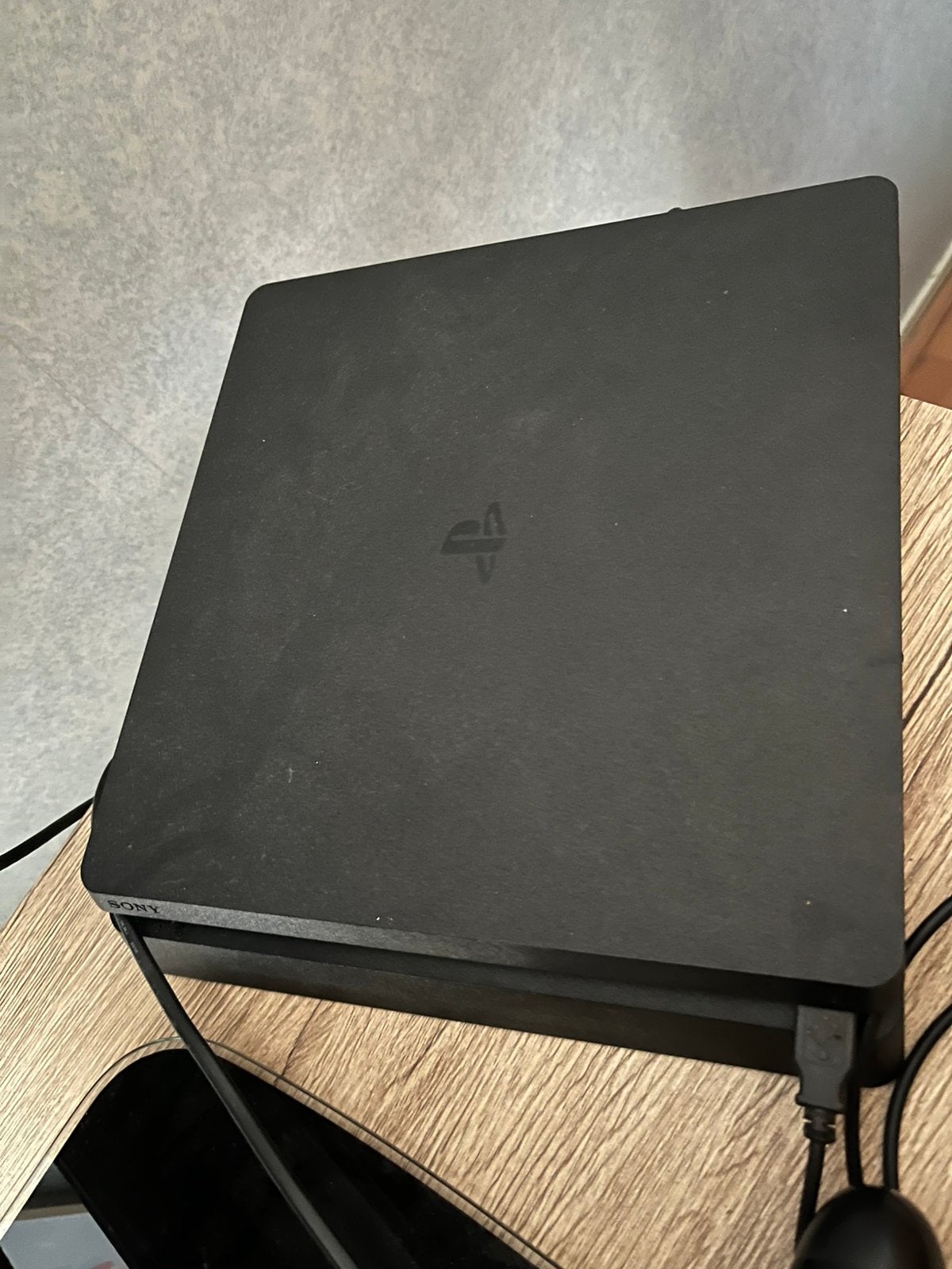 Playstation 4 met 3 controllers, Spelcomputers en Games, Ophalen, Zo goed als nieuw