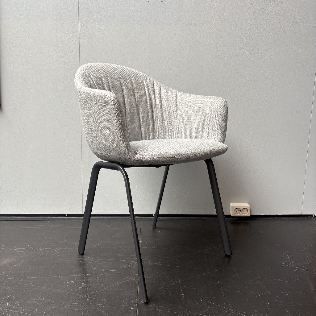 MDF Italia Flow Slim Armchair (nieuwprijs= €995,-), Huis en Inrichting, Stoelen, Ophalen, Doetinchem, Overige kleuren, MDF Italia