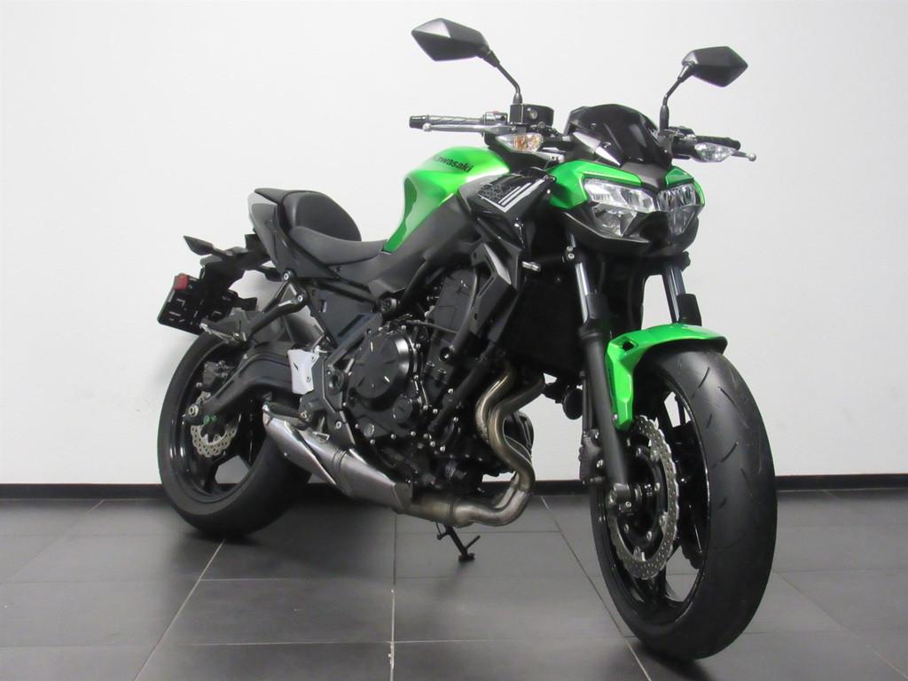 Kawasaki Z650 ABS, LED Verlichting, 649 cc, Bedrijf, 12 t/m 35 kW