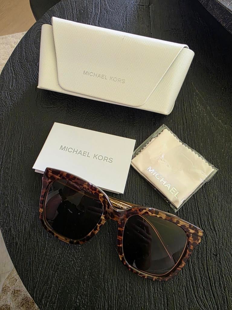 Michael kors zonnebril, Ophalen of Verzenden, Zo goed als nieuw, Overige merken