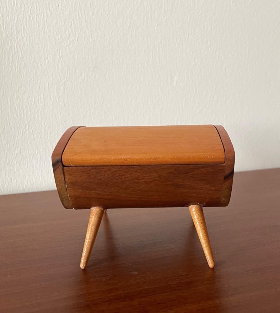 Prachtig zeldzaam teakhouten doosje in Deense sixties stijl, Antiek en Kunst, Curiosa en Brocante, Verzenden