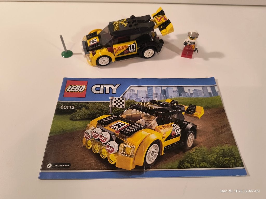 LEGO CITY 60113 rally car met boekje en minifiguur, Lego, Ophalen of Verzenden, Zo goed als nieuw, Compleet