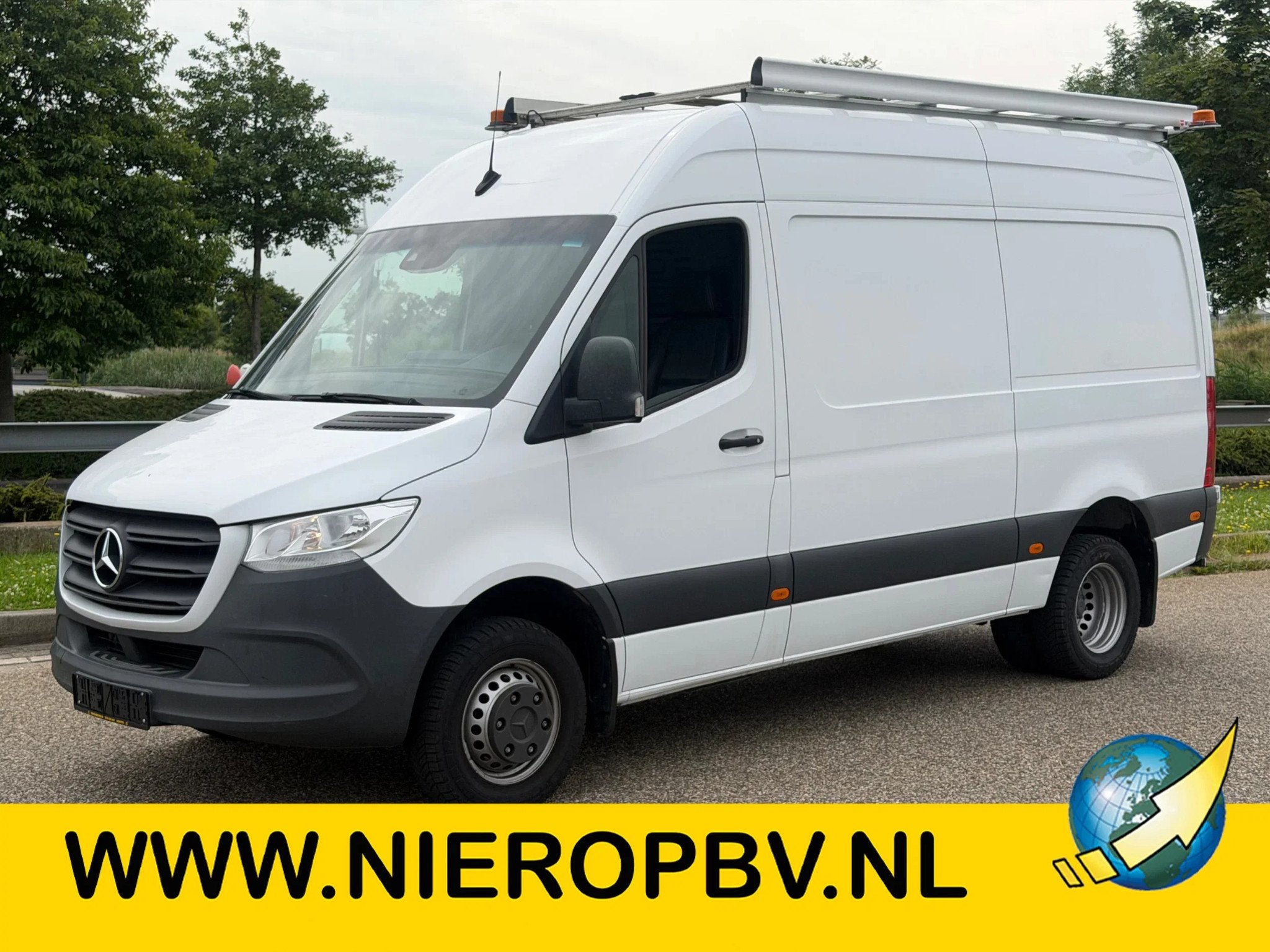 Mercedes-Benz Sprinter 517CDI L2H2 Automaat Airco Navi Trekh, Gebruikt, Euro 6, 2565 kg, Wit