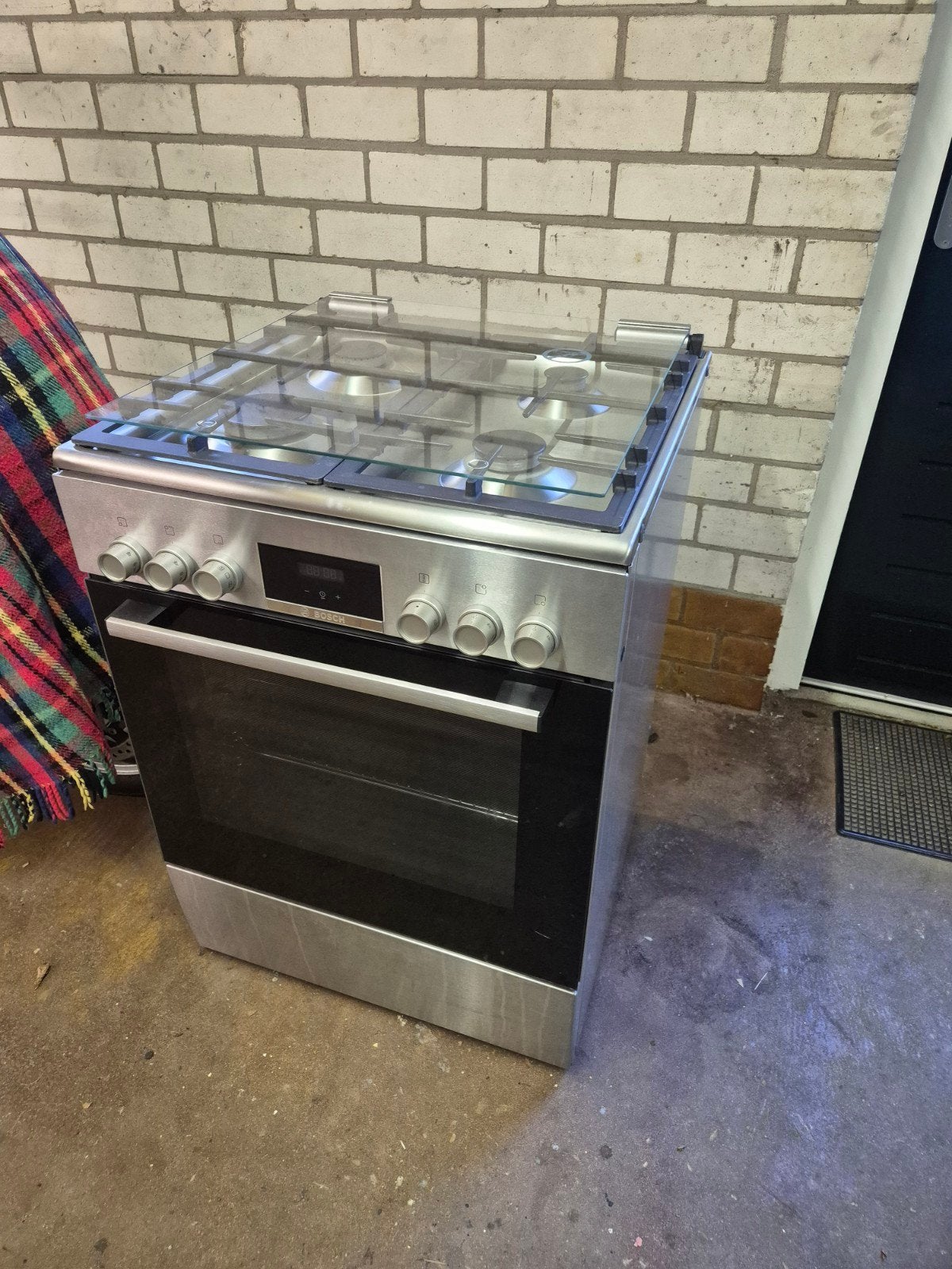 Bosch gasfornuis met elektrische oven, Witgoed en Apparatuur, Ophalen, 4 kookzones, Zo goed als nieuw, Gas