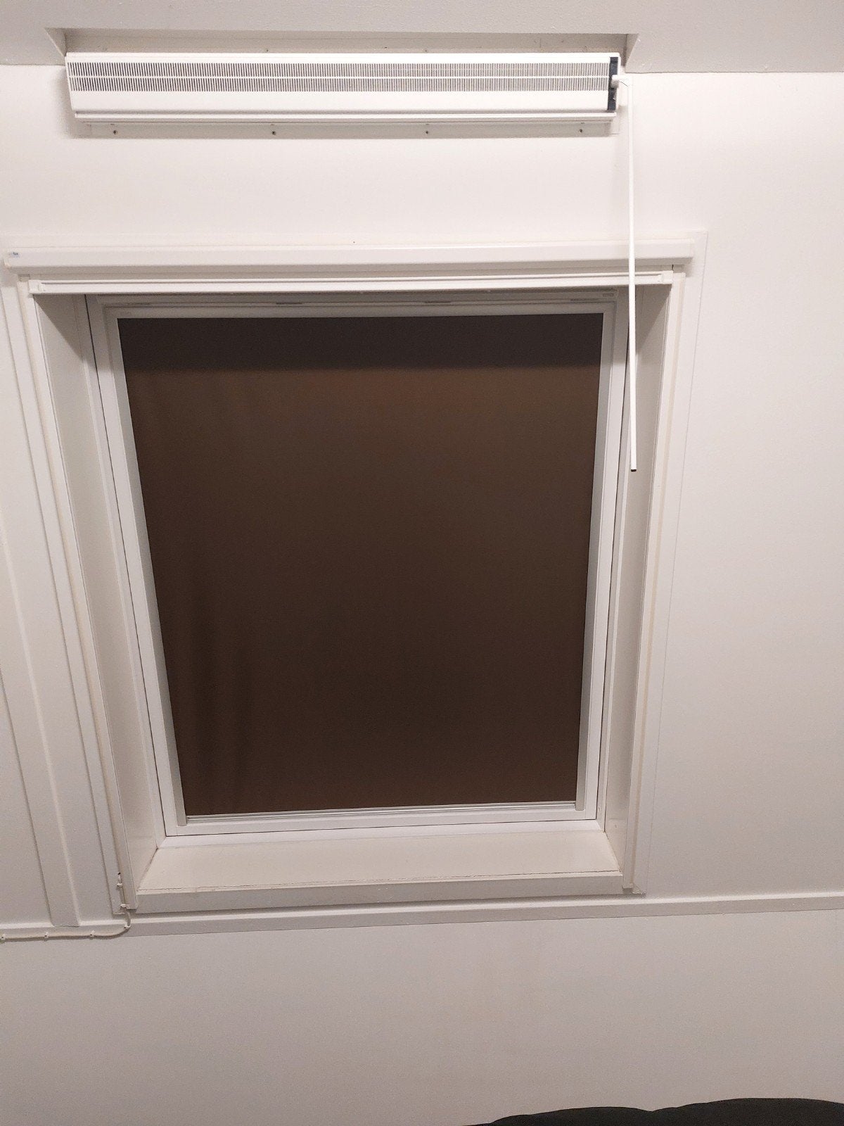 VERDUISTERINGS GORDIJN VELUX DONKERBRUIN, Ophalen, 80 tot 120 cm, Zo goed als nieuw, Overige typen