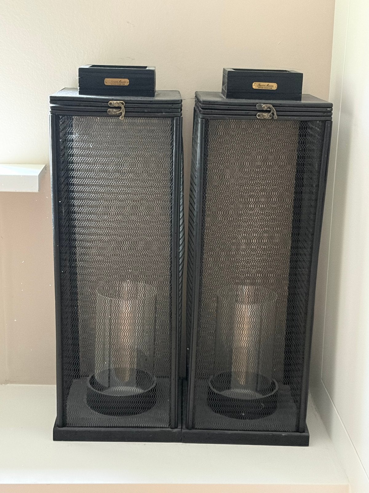 Riviera Maison: Set van 2 zwarte windlichten met glas, Windlicht, Gebruikt, Zwart, Ophalen of Verzenden