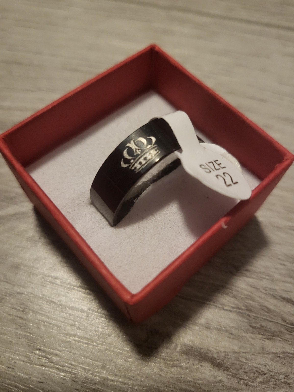 Nieuwe zwarte ring met kroon - Maat 22, Sieraden, Tassen en Uiterlijk, Ringen, 20 of groter, IJzer of Staal, Zwart, Nieuw