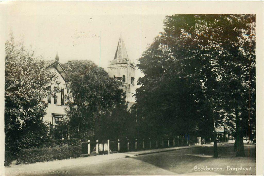 701-337-005 Beekbergen Dorpstraat, Verzenden, Voor 1920, Gelderland