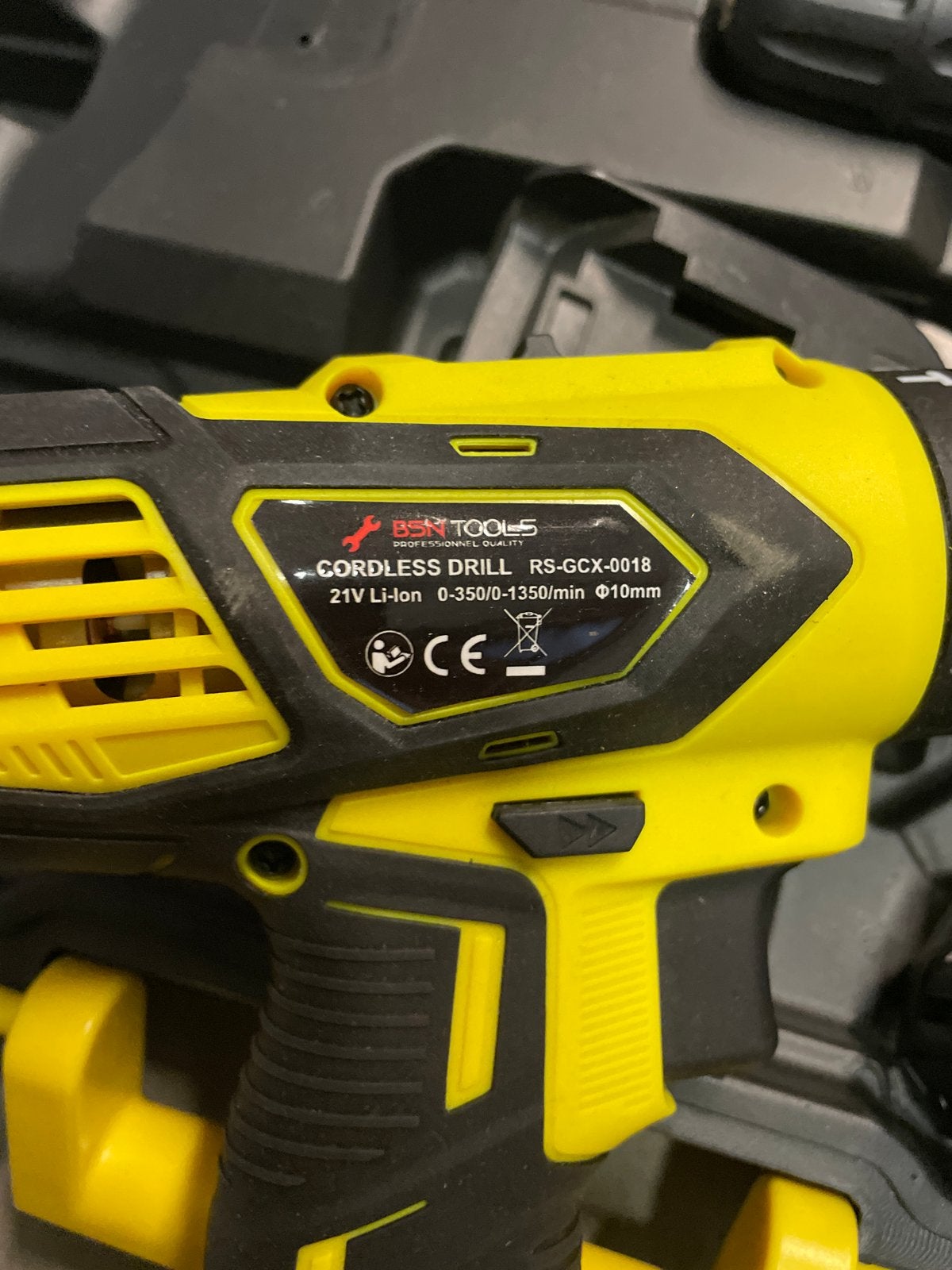 Foto 4 van BSN Tools 21V Accuboormachine Set - RS-GCX-0018