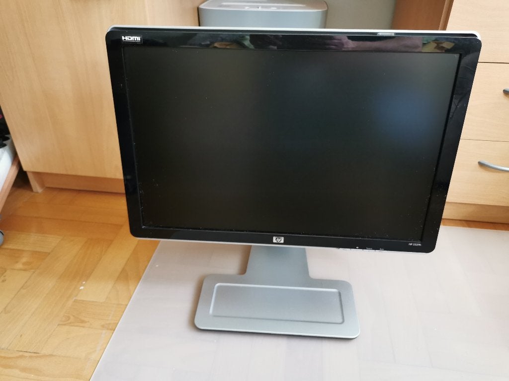 HP computerscherm 22 inch, Computers en Software, Monitoren, Hp, Gebruikt, Kantelbaar, Ophalen of Verzenden