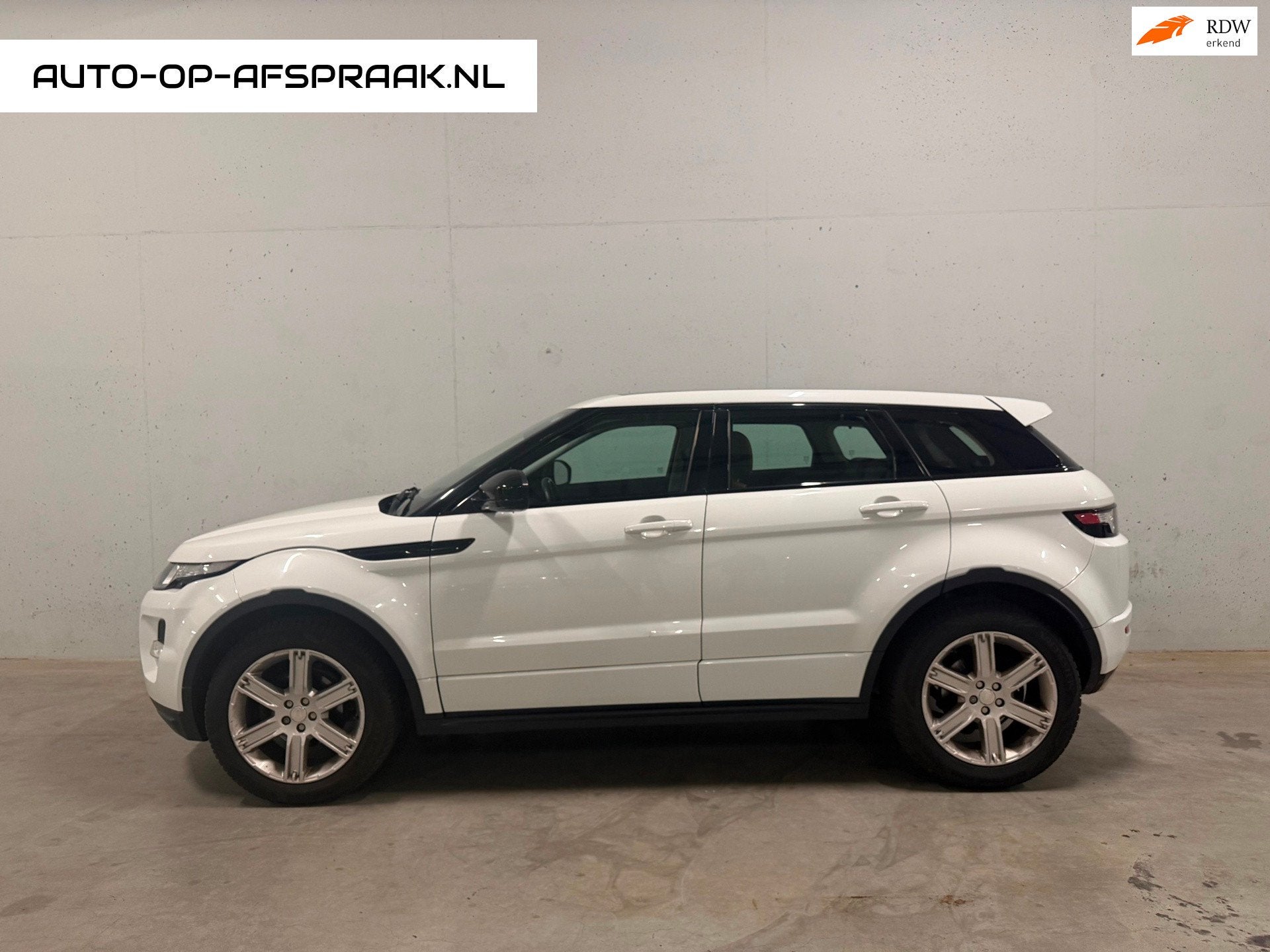 Land Rover Range Rover Evoque 2.2 eD4 Pano Leer Navi Cruise, Auto's, Land Rover, Voorwielaandrijving, Gebruikt, 4 cilinders, 150 pk