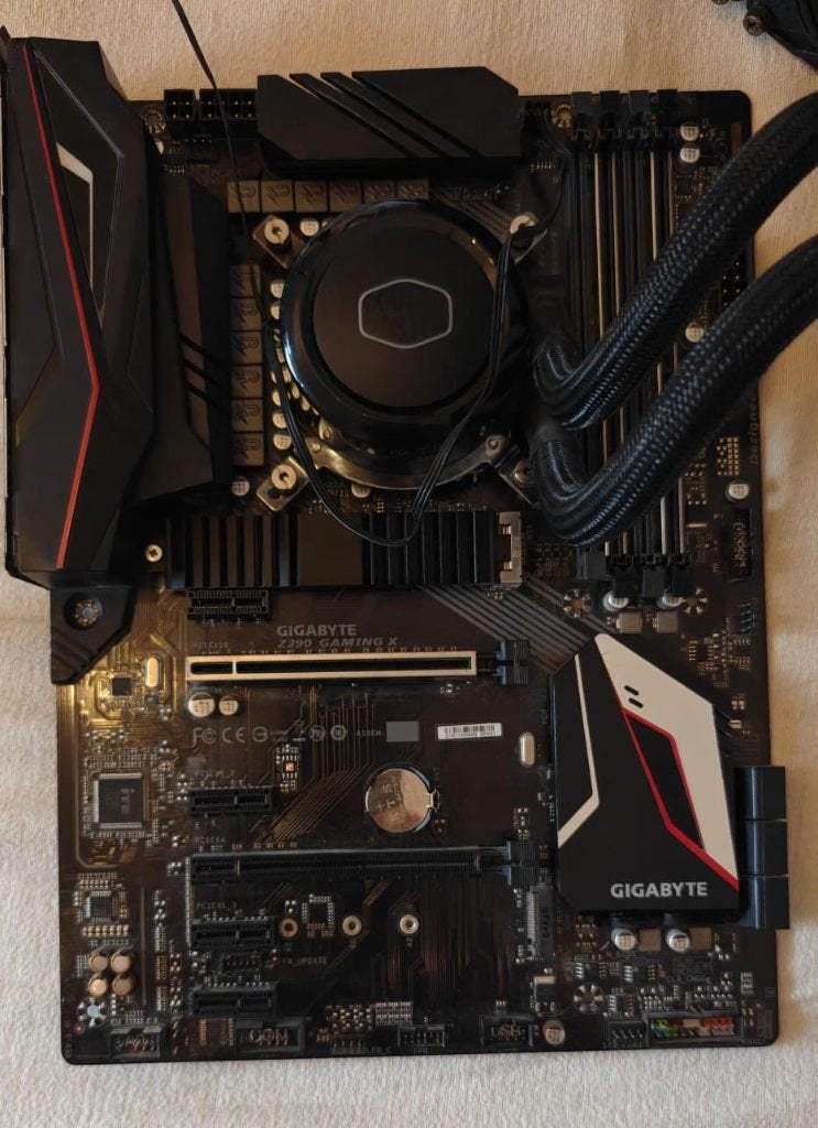 i5-9600k/Gigabyte Z390 gaming X/ Cooler Master ML240 Water, Computers en Software, Processors, 6-core, LGA 1151, Ophalen of Verzenden