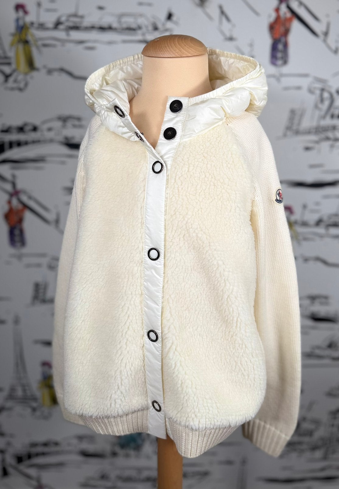 Moncler tussenjas jas wol, fleece en dons maat 10 (540 euro), Moncler EU, Meisje, Ophalen of Verzenden, Zo goed als nieuw