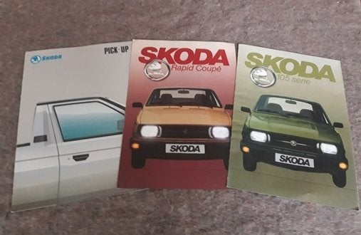 Skoda set 3 folders NL tekst origineel SET PRIJS, Ophalen of Verzenden, Gelezen, Overige merken