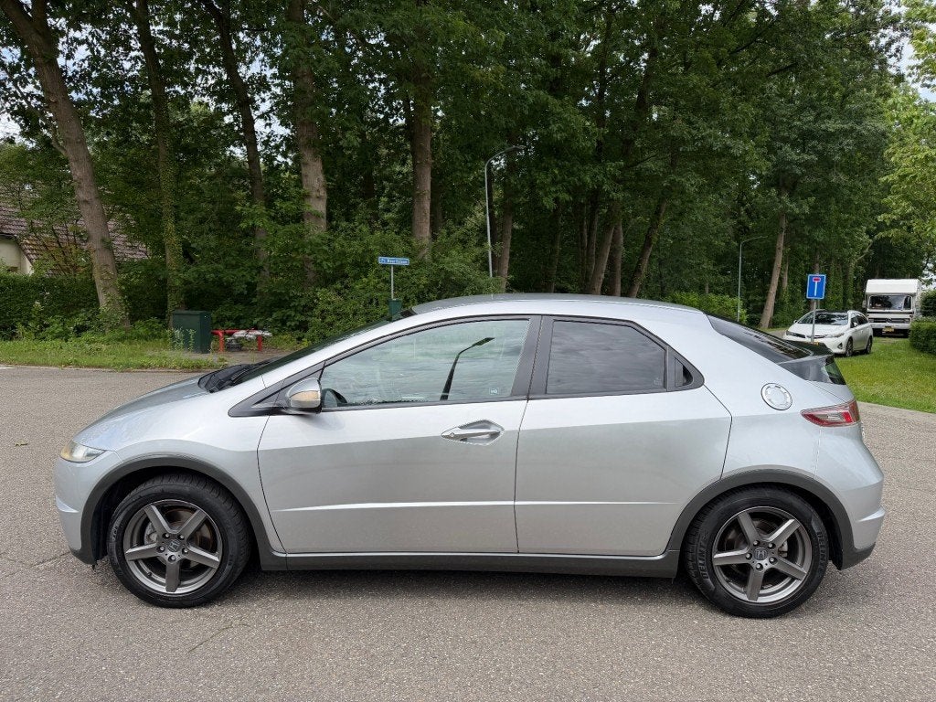 Honda CIVIC 1.4 Comfort - Airco - Top staat - APK 03-2027 !!, Auto's, Honda, Voorwielaandrijving, Gebruikt, 4 cilinders, Handgeschakeld