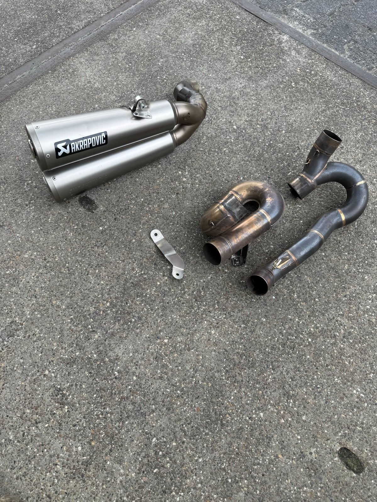 Akrapovic uitlaatdemper en bochten Ducati Diavel 1260, Ophalen of Verzenden, Gebruikt