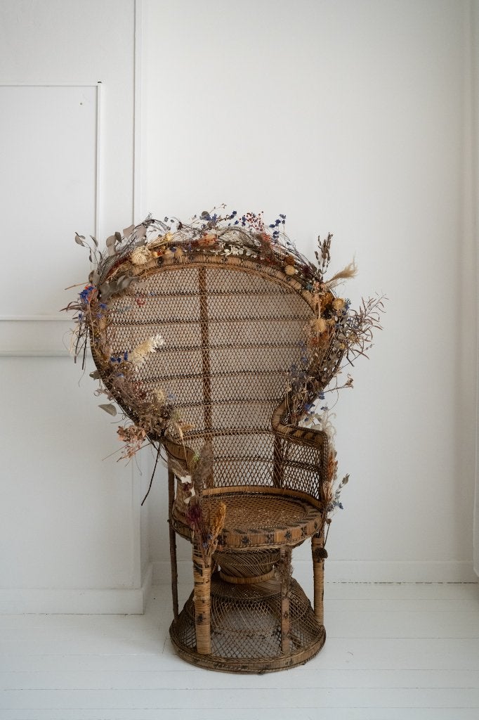 Vintage rotan pauwenstoel met droogbloemen (afneembaar), Ophalen