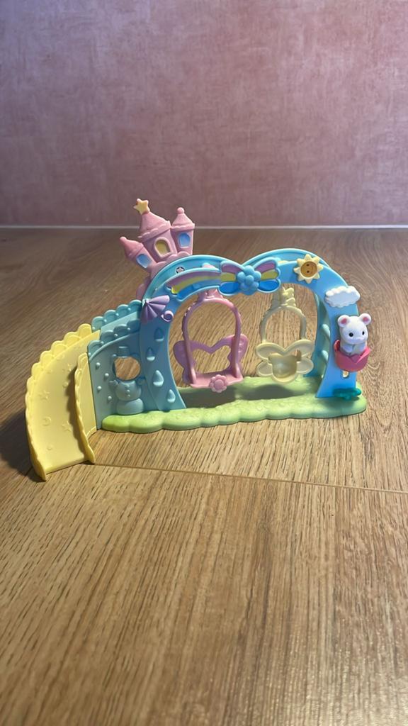 Sylvanian families schommel, Ophalen of Verzenden, Zo goed als nieuw, Jongen of Meisje