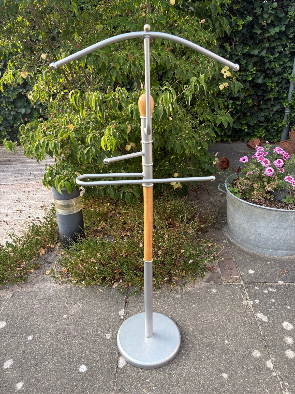 Dressboy  Brilanz Ronnie  kapstok van metaal en hout, Ophalen, Gebruikt, 100 tot 150 cm, Metaal